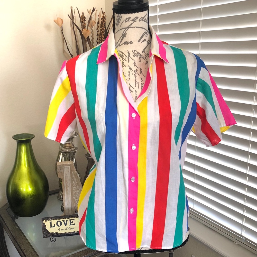 Touché Vintage Button Down Multicolored blouse!